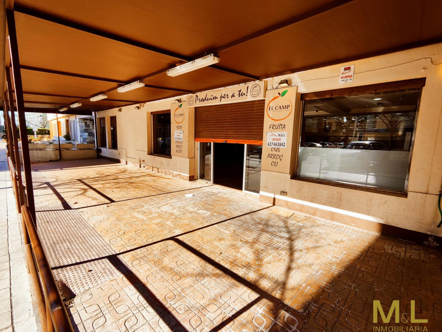 Local comercial en venta en CARABELAS, AMBASSADOR BAJO 6