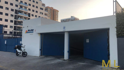 Garaje en sol y mar