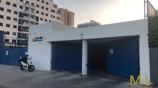 Garaje en sol y mar